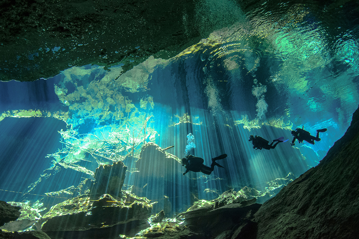 Подводная пещера Сенот